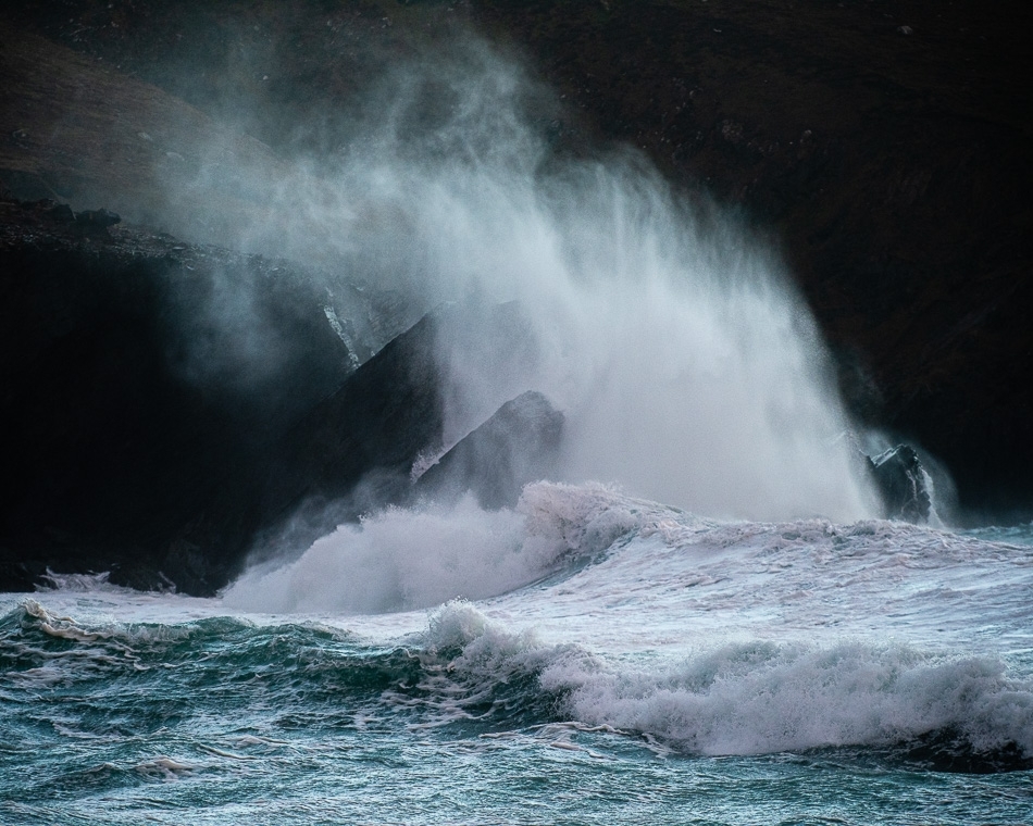 Ocean swell Clogher Bay, ​​​​​​​Dingle Peninsula