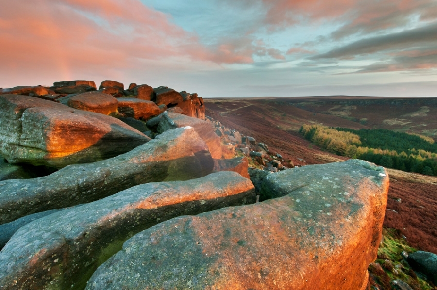 Higger Tor at sunrise Peak District