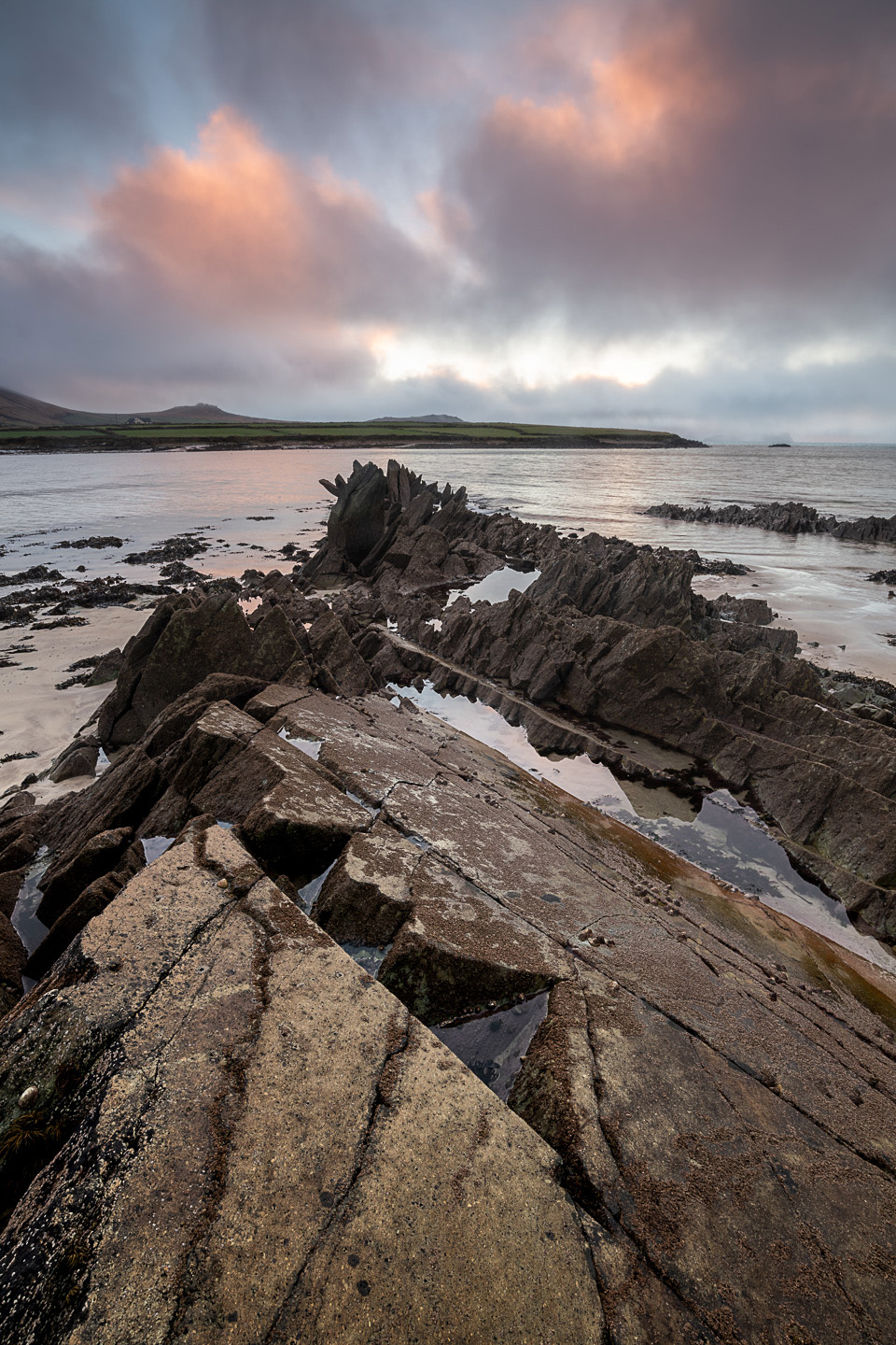 Dingle. Upright rocks