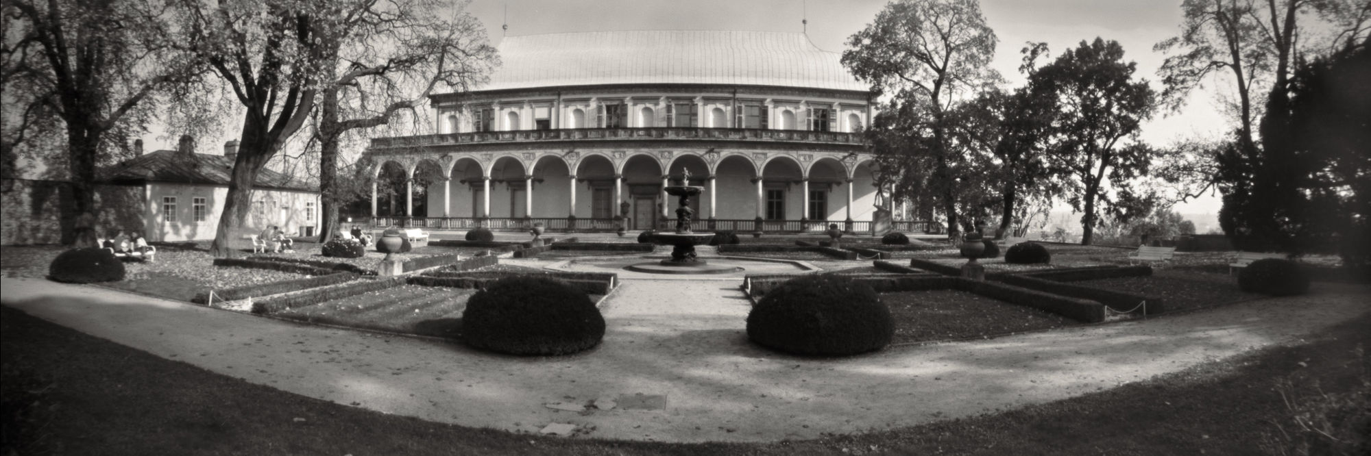 Palace garden