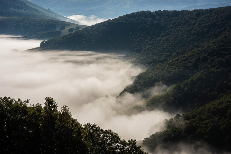 Morning mist of the Piano Grande, Umbria
