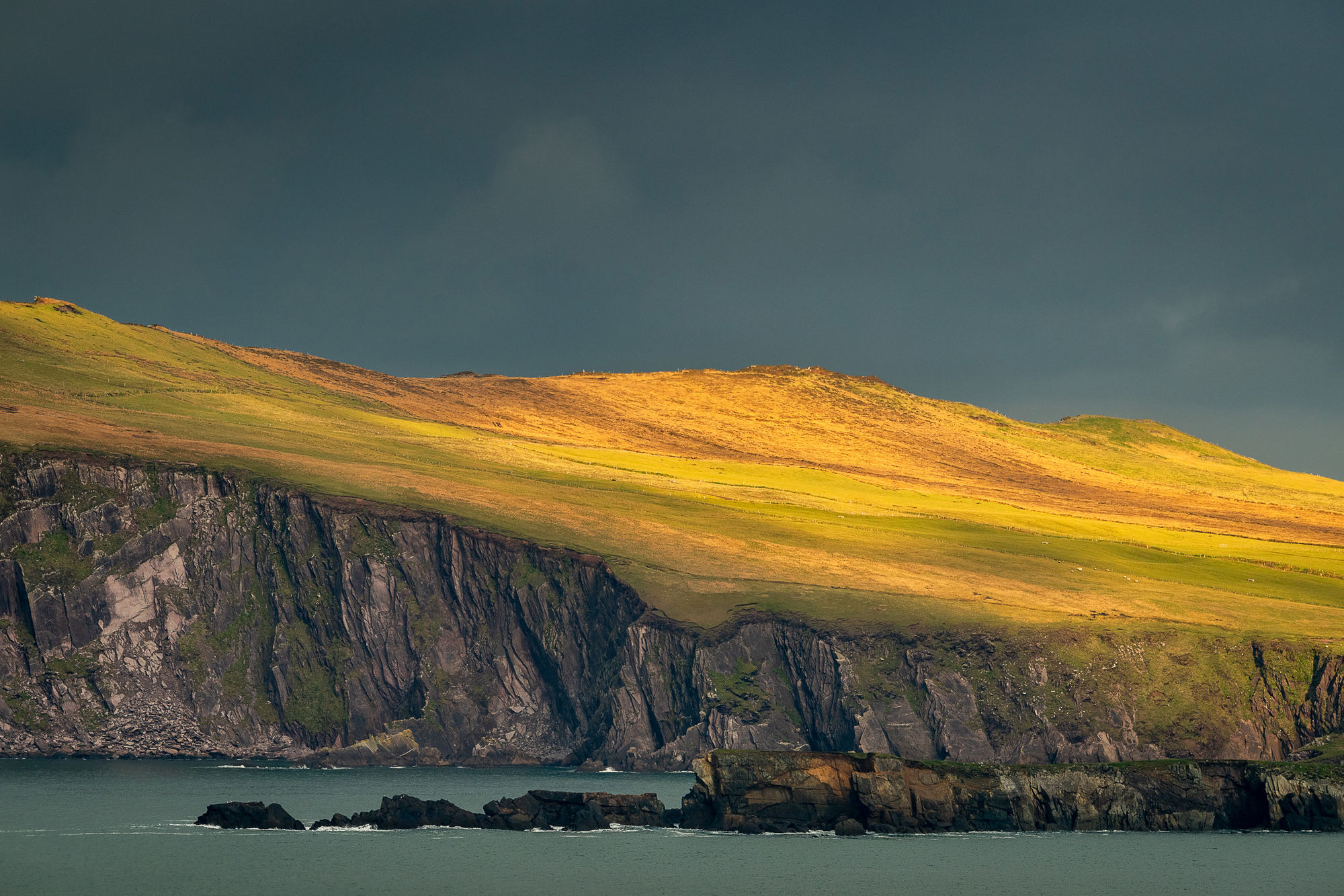 storm light